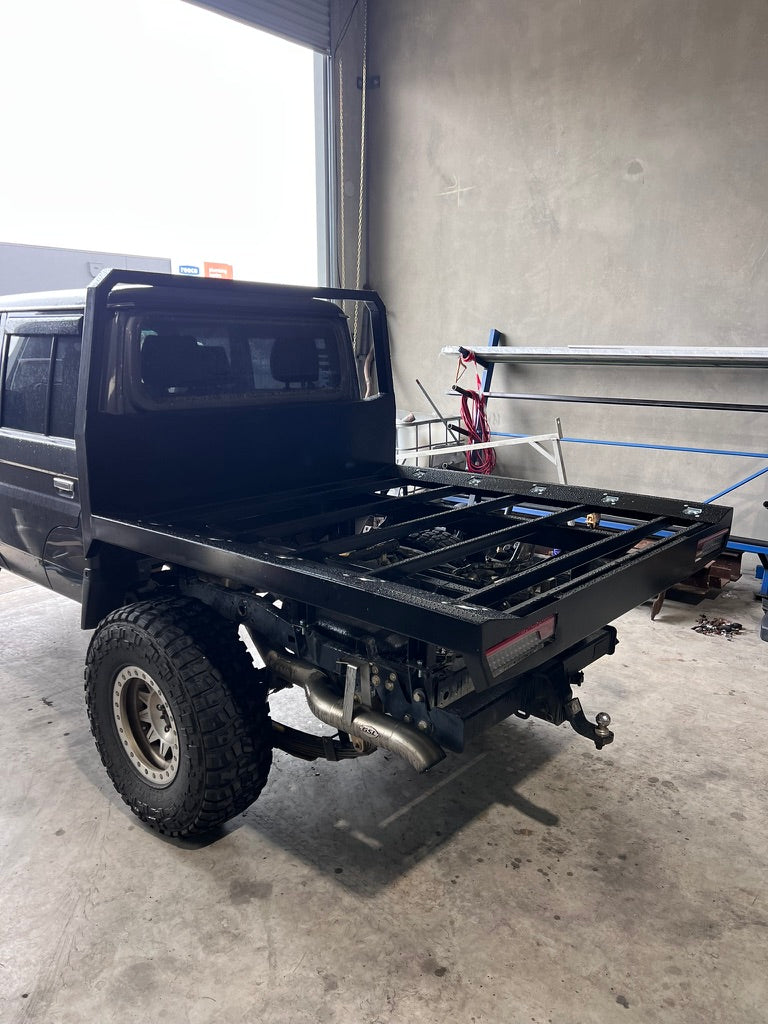 STEEL & ALLY TRAYS AND ACCESSORIES