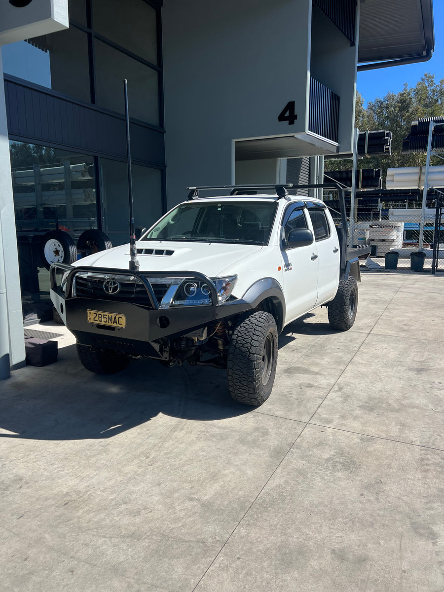 HILUX N70 PRE RUNNER BAR| FROTH BROS MEDIA