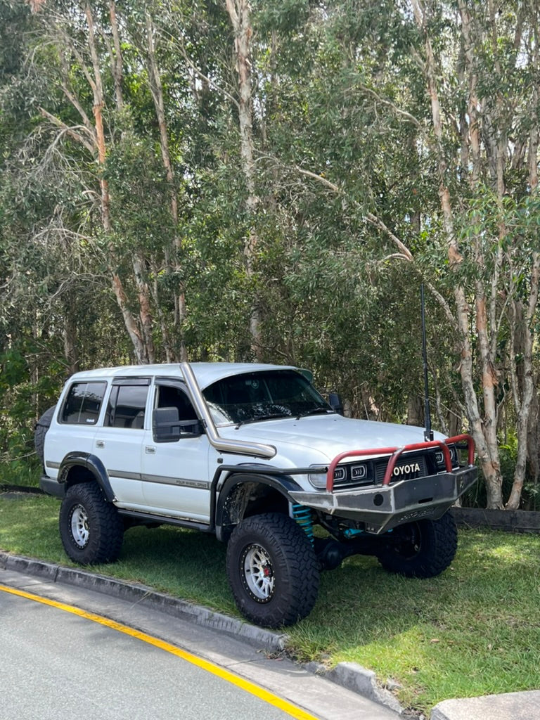 80 SERIES PRE RUNNER BAR